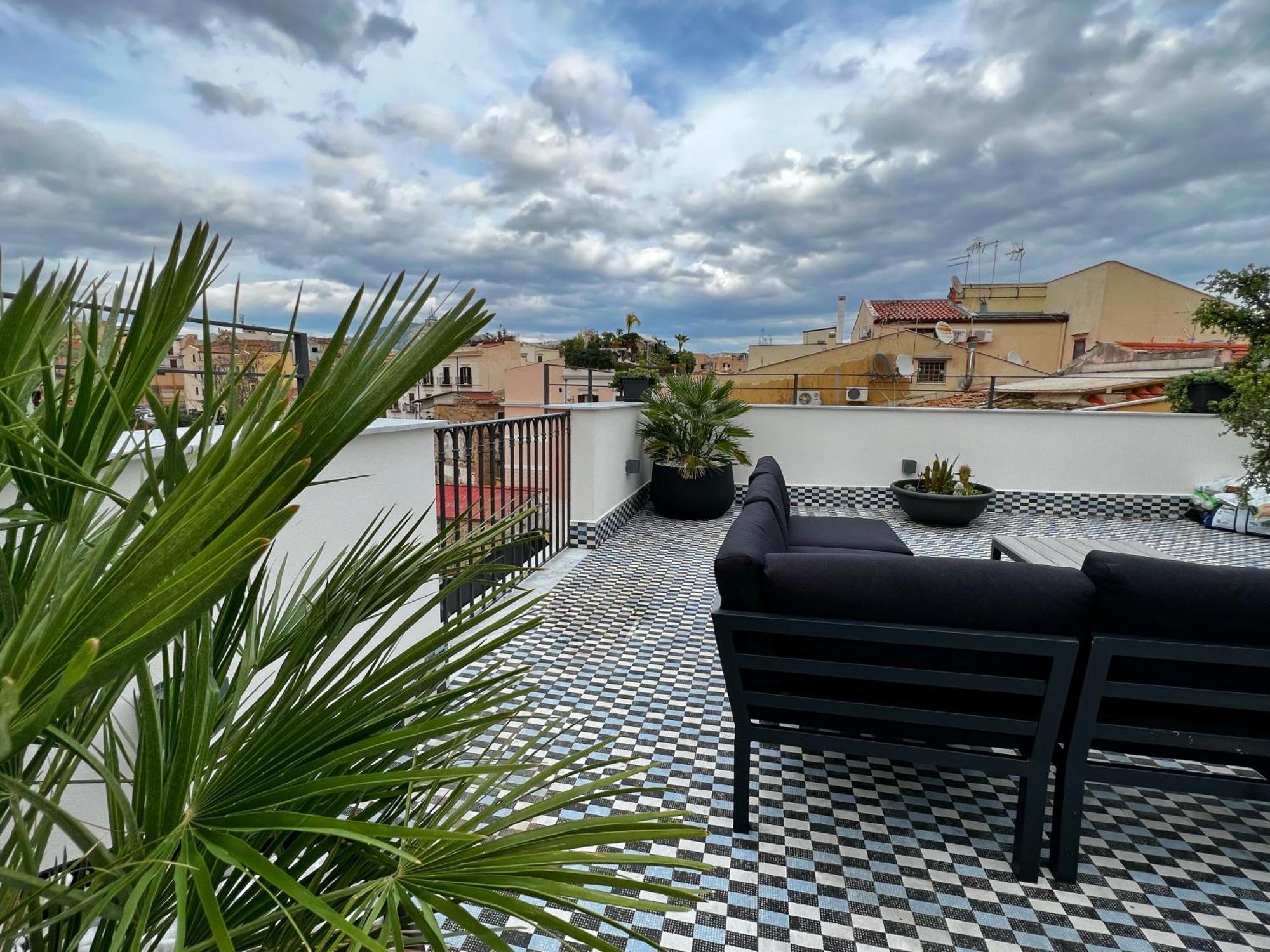 Gioiamia - Luxury Rooms In Cattedrale Palermo Exterior foto