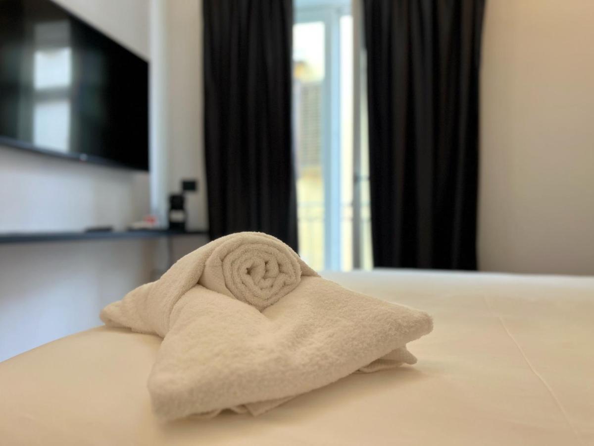 Gioiamia - Luxury Rooms In Cattedrale Palermo Exterior foto